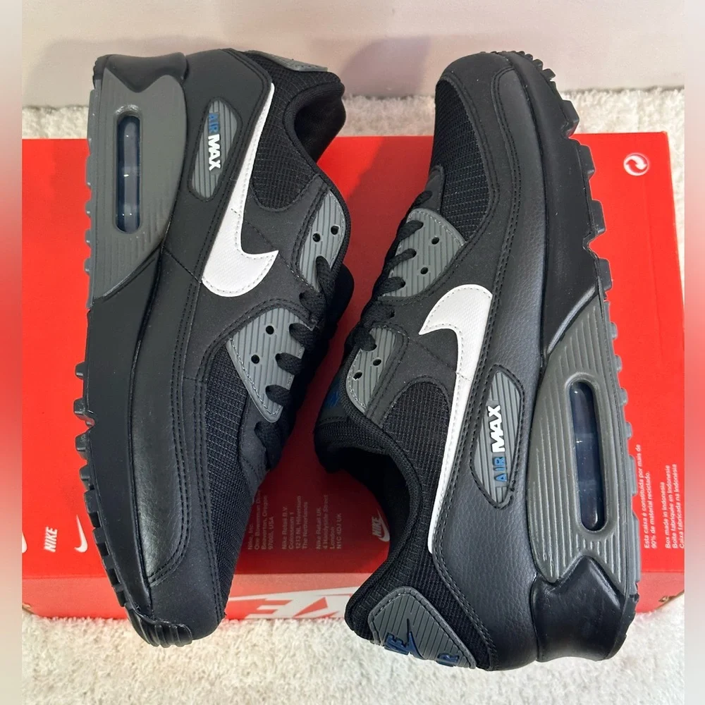 Nike Air Max 90